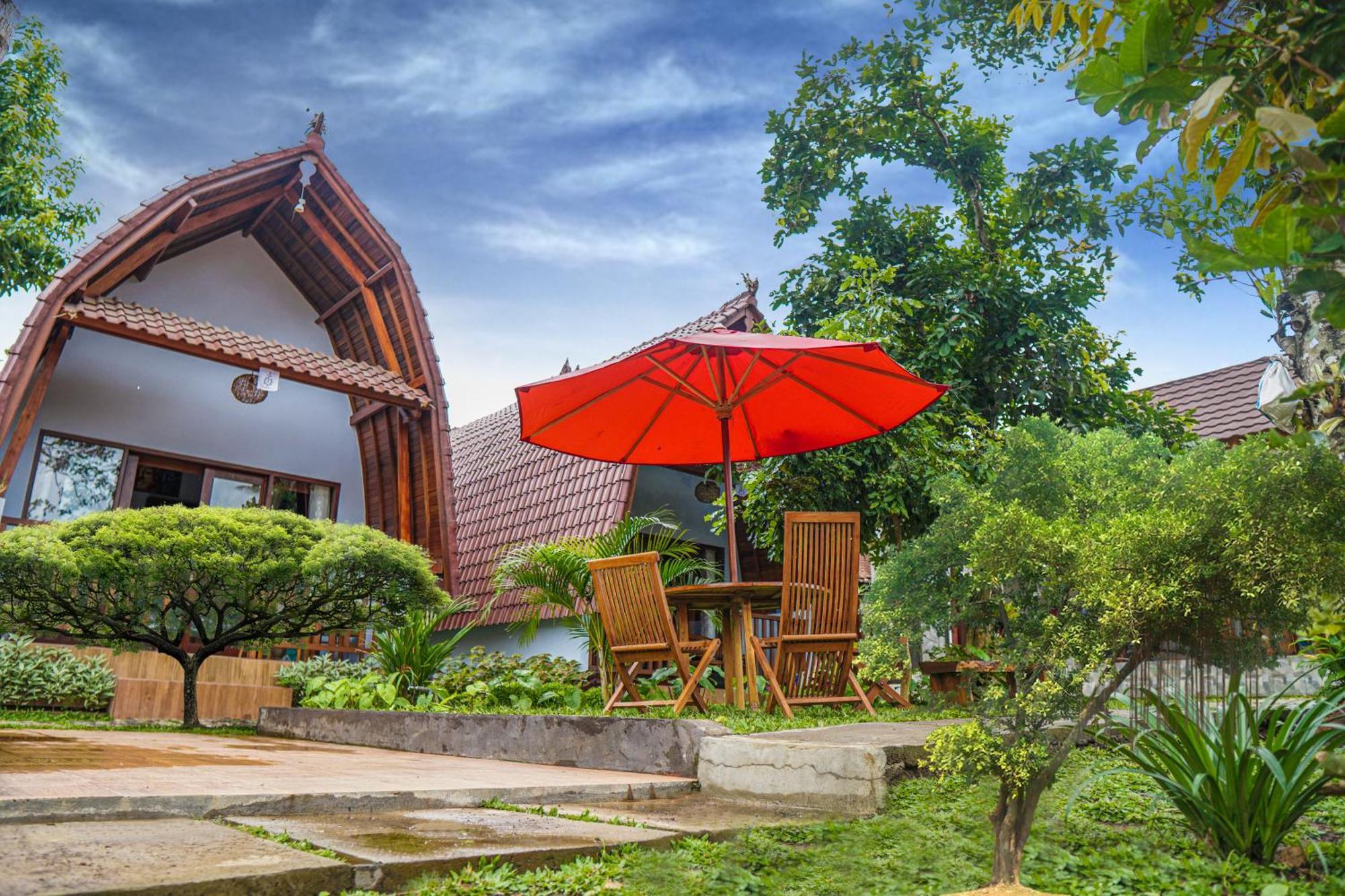 Guest house Nyamane View By Eps 4*