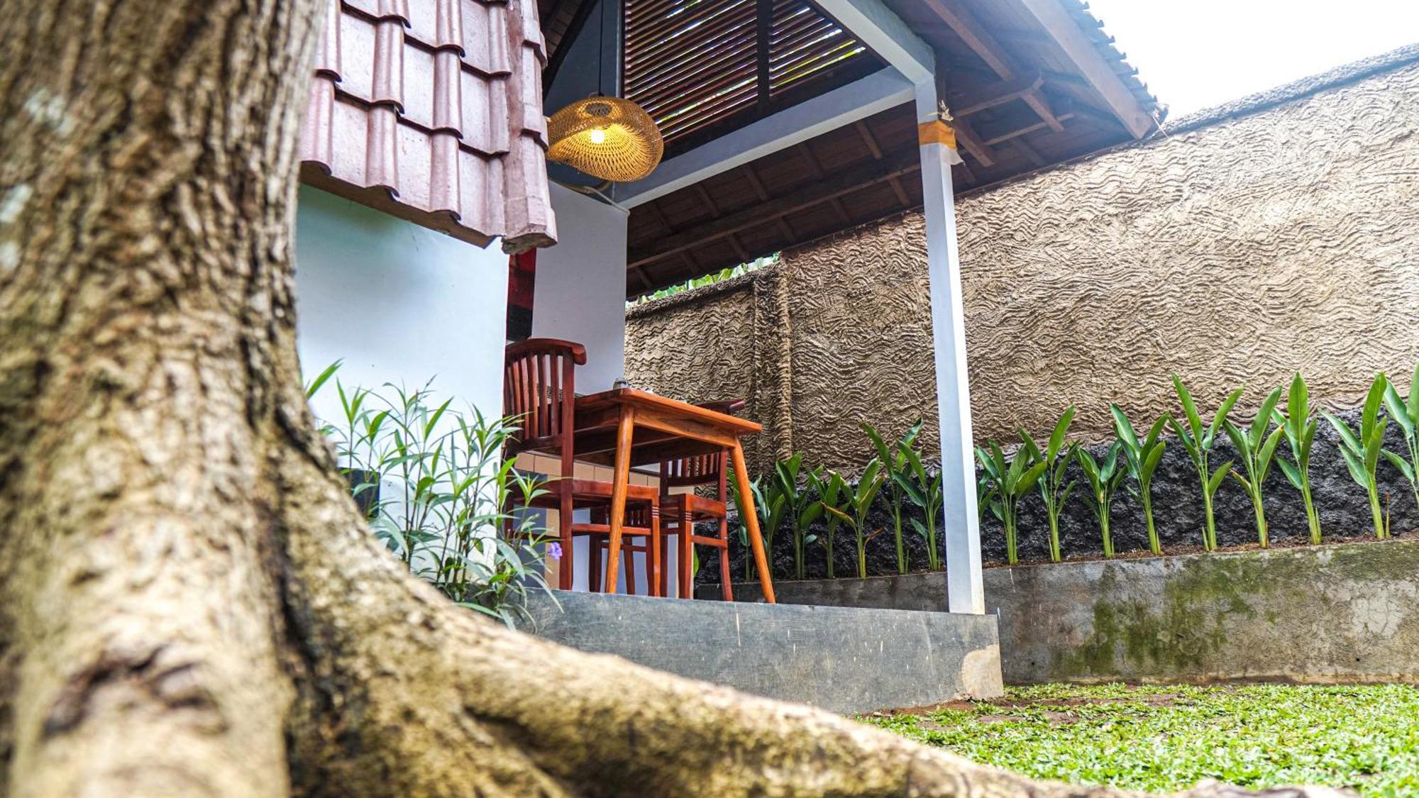 Nyamane View By Eps