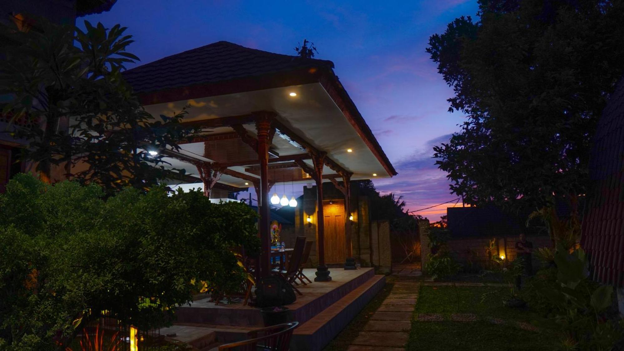 Guest house Nyamane View By Eps
